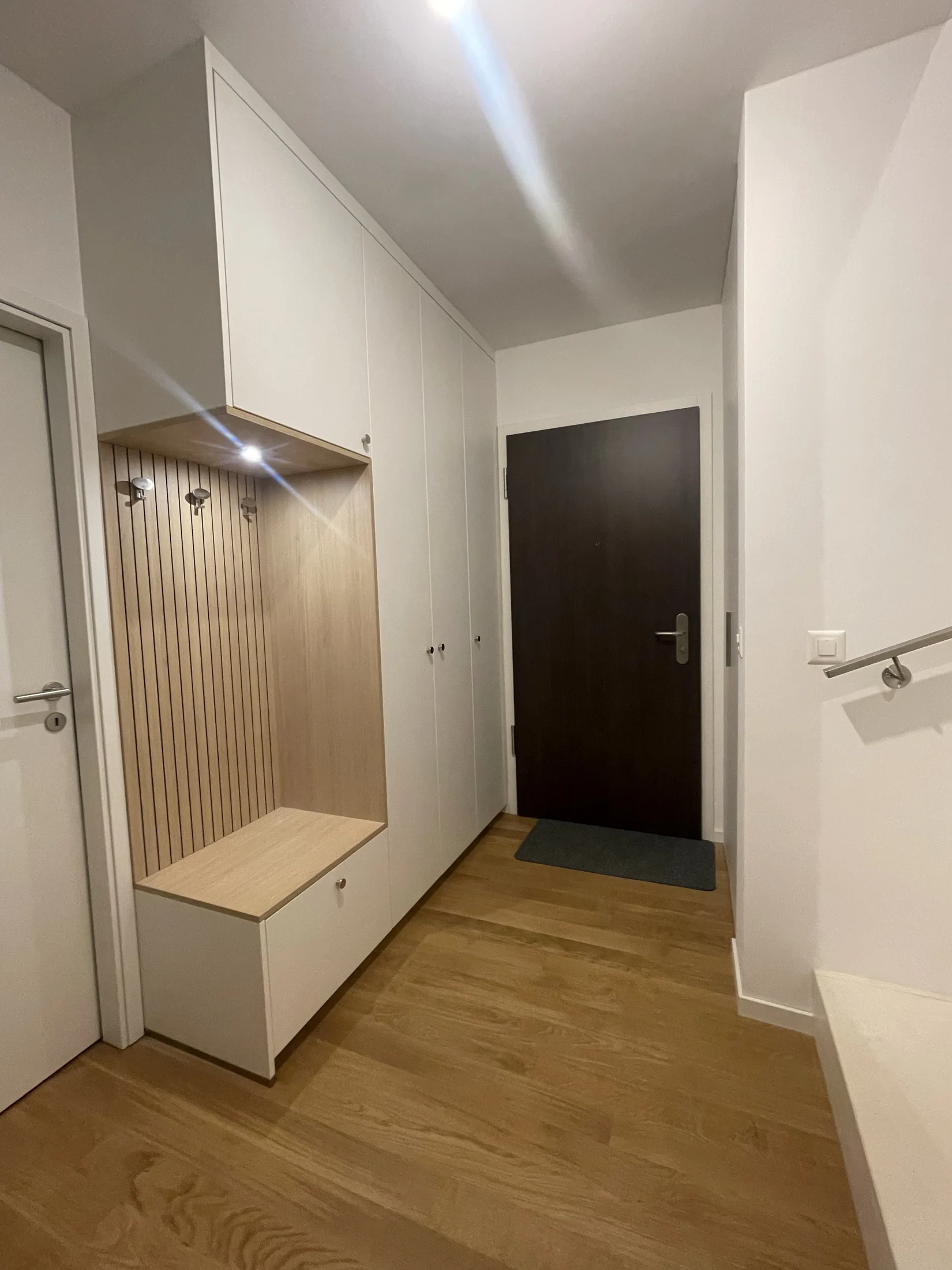 Grand Lancy - Une tête de lit sur mesure — réalisation de l’Atelier des Rocailles