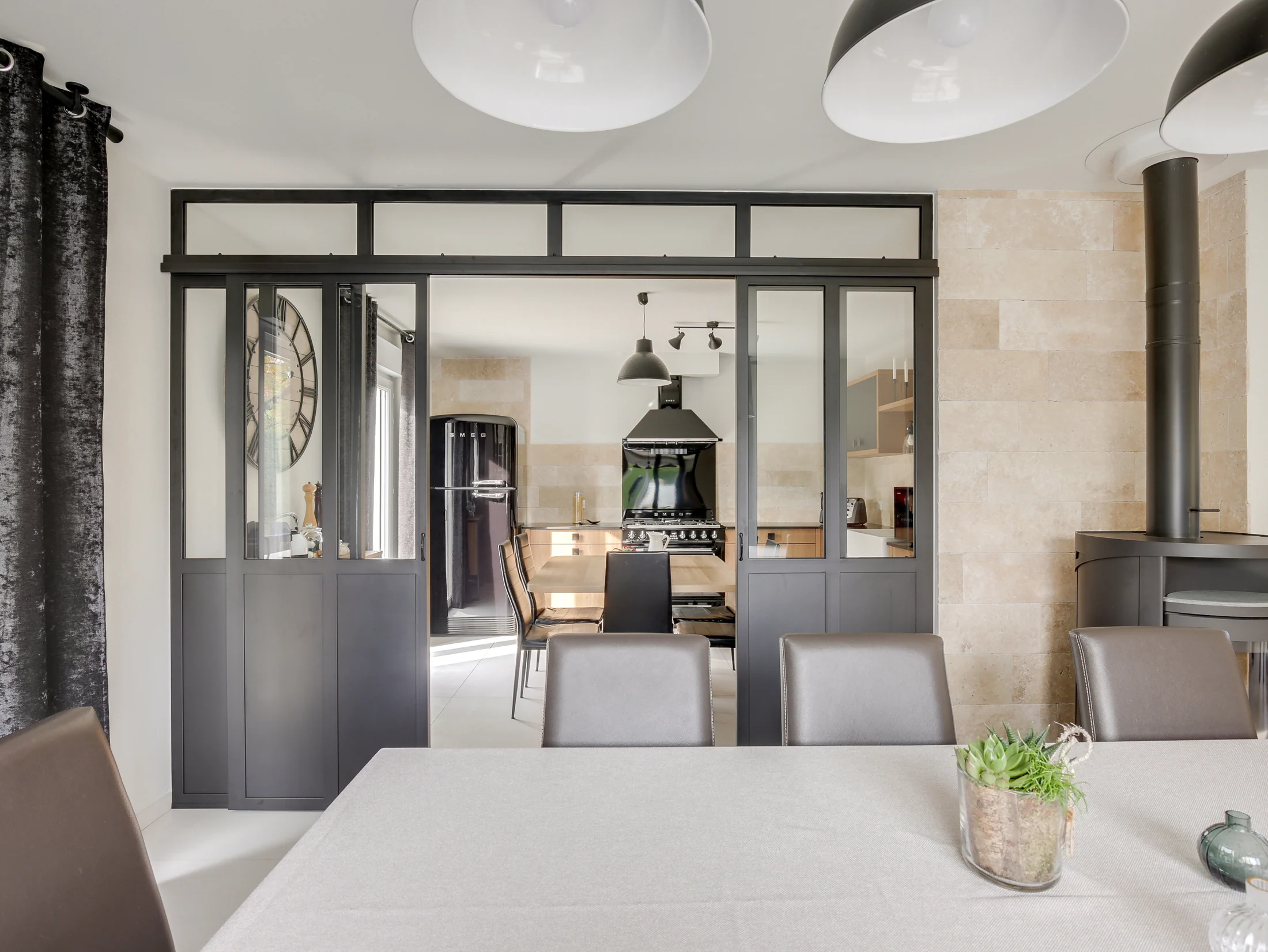 Reignier Esery - Vintage & moderne — réalisation de l’Atelier des Rocailles