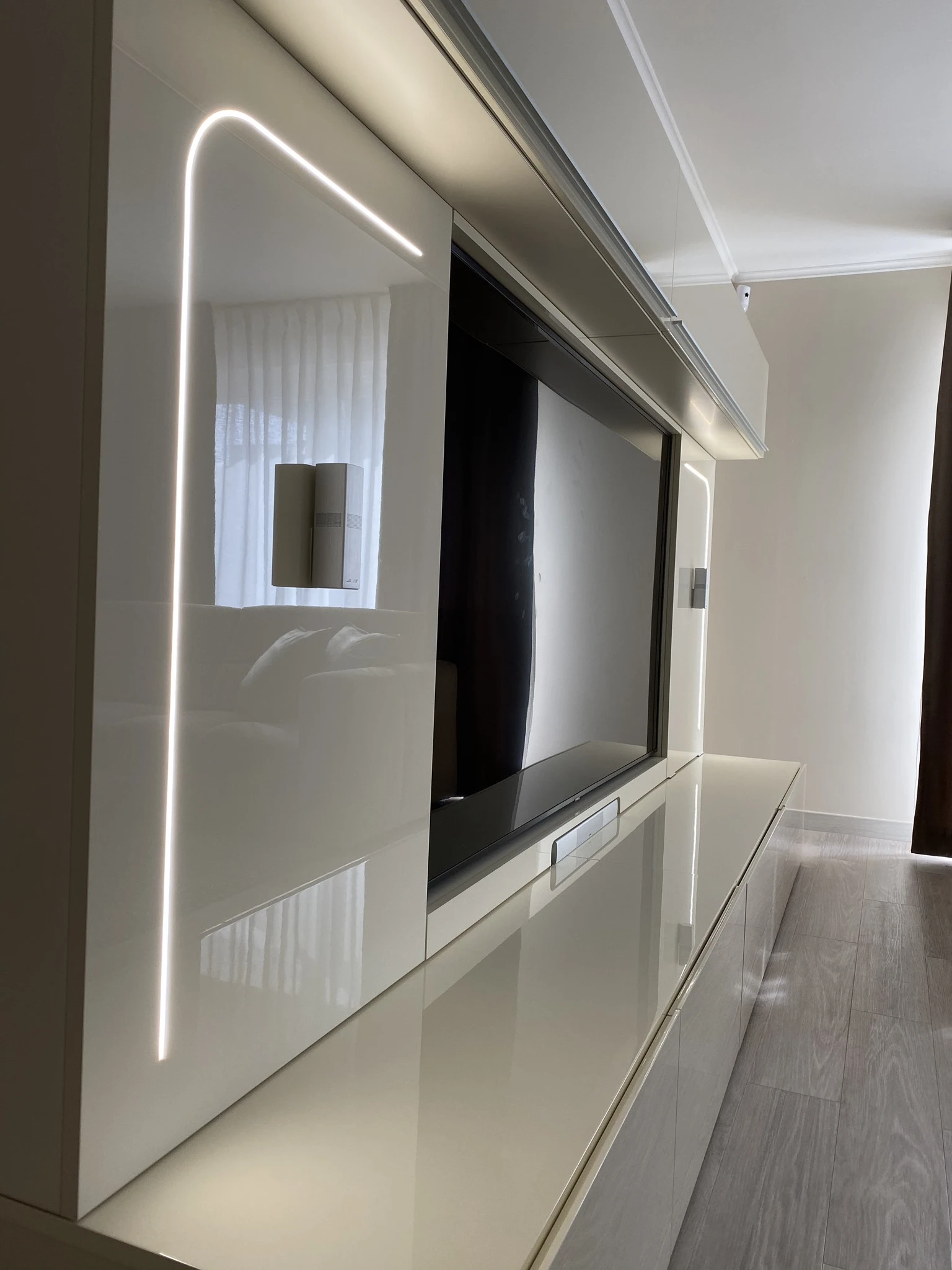 Reignier Esery - Brillance & leds — réalisation de l’Atelier des Rocailles