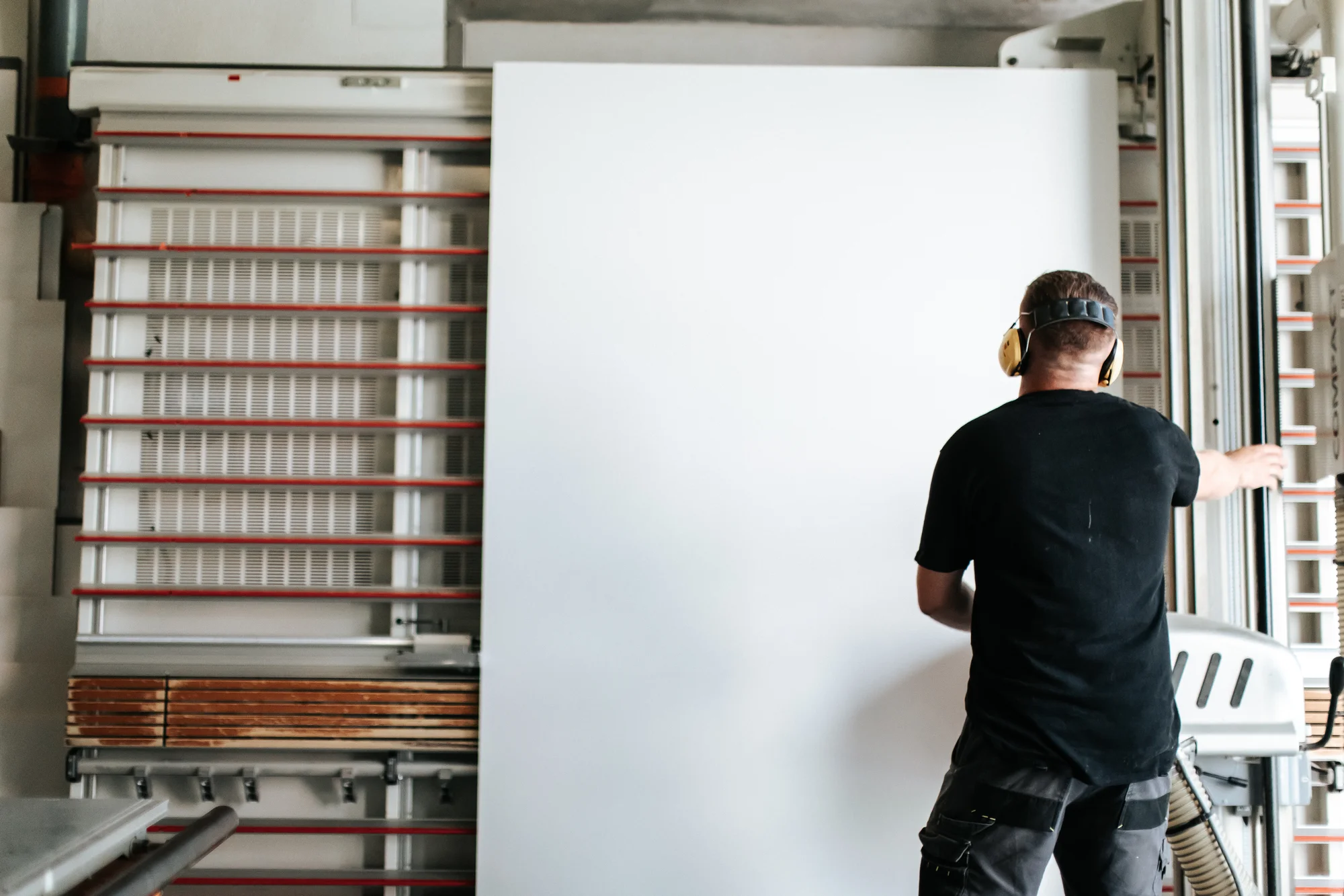 L’atelier et l’équipe — réalisation de l’Atelier des Rocailles