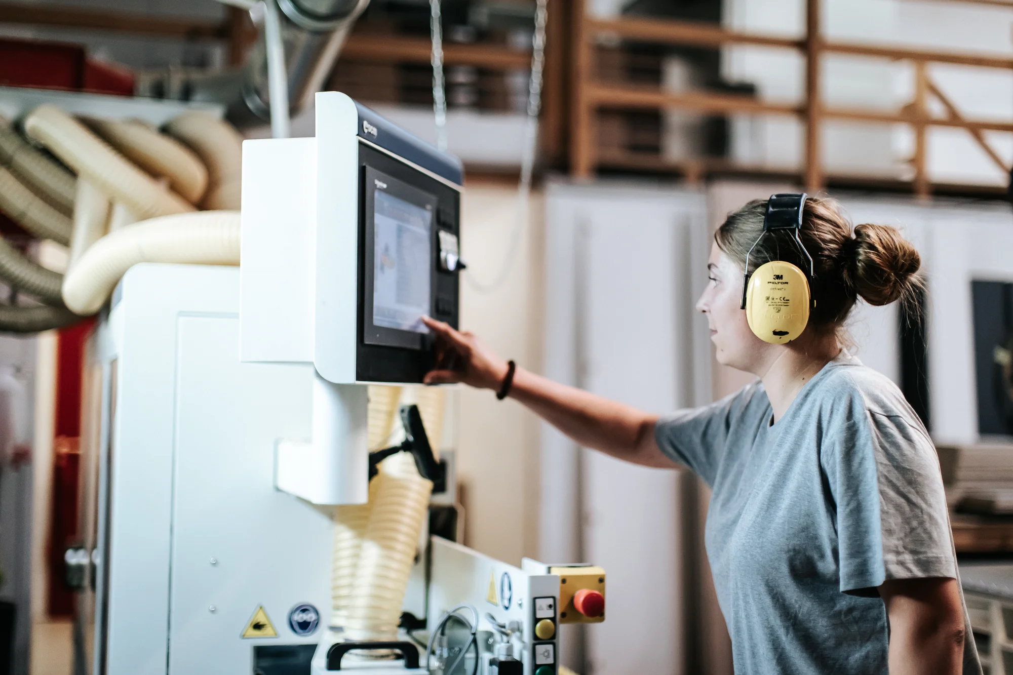 L’atelier et l’équipe — réalisation de l’Atelier des Rocailles
