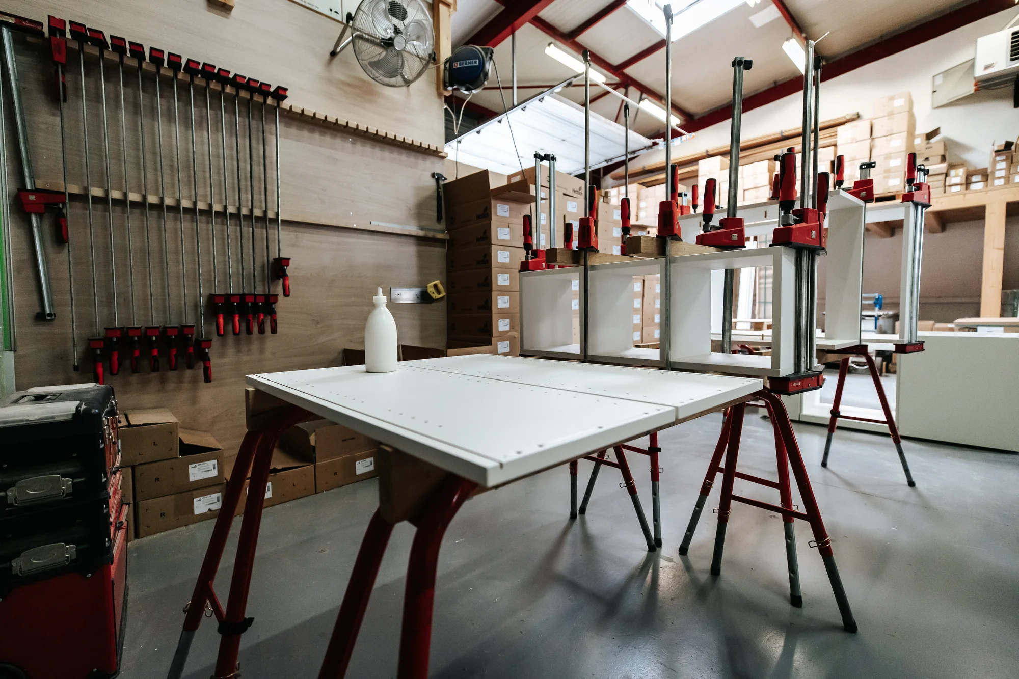 L’atelier et l’équipe — réalisation de l’Atelier des Rocailles