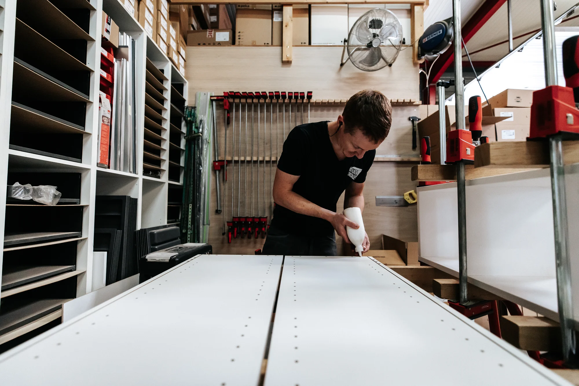 L’atelier et l’équipe — réalisation de l’Atelier des Rocailles