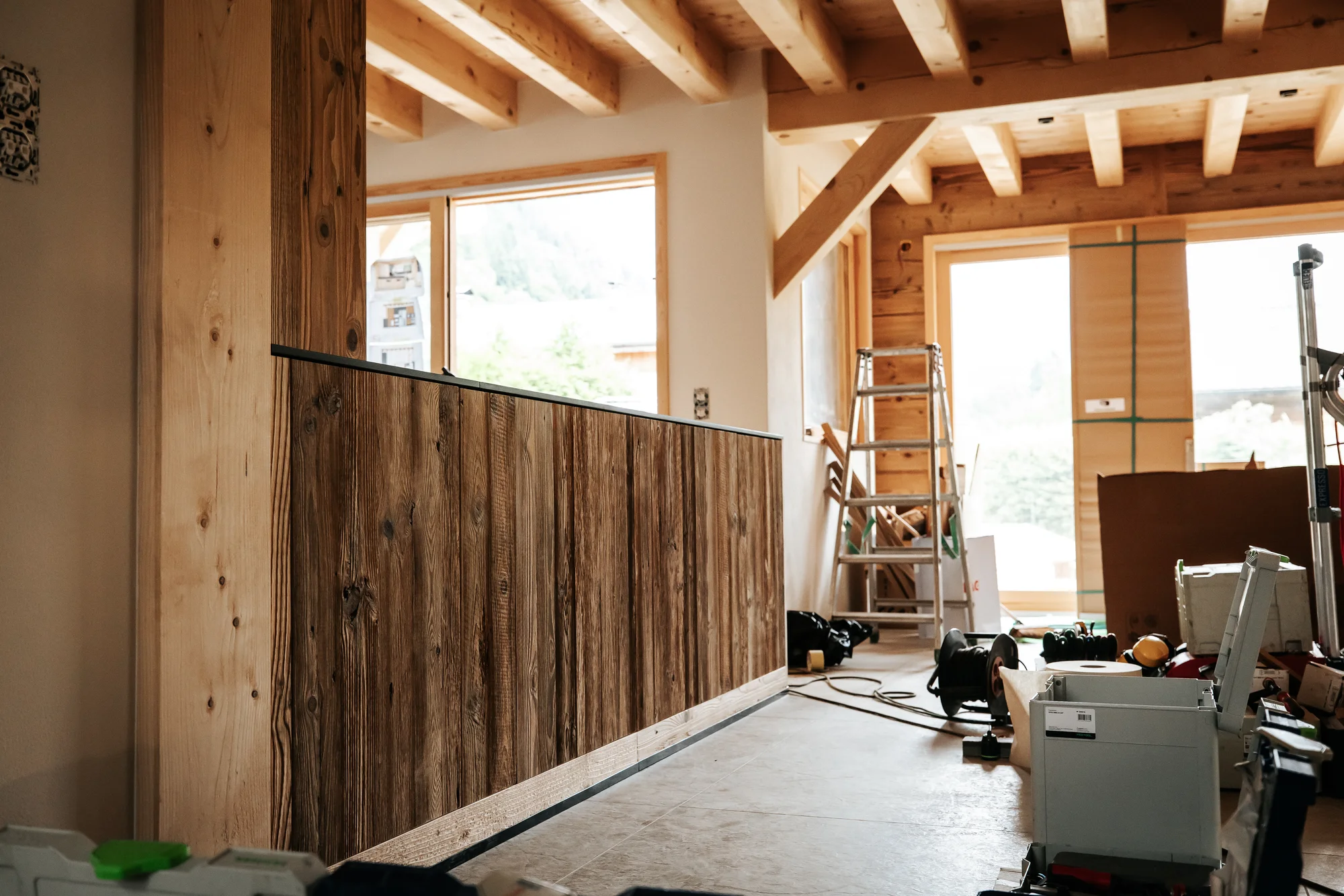 L’atelier et l’équipe — réalisation de l’Atelier des Rocailles