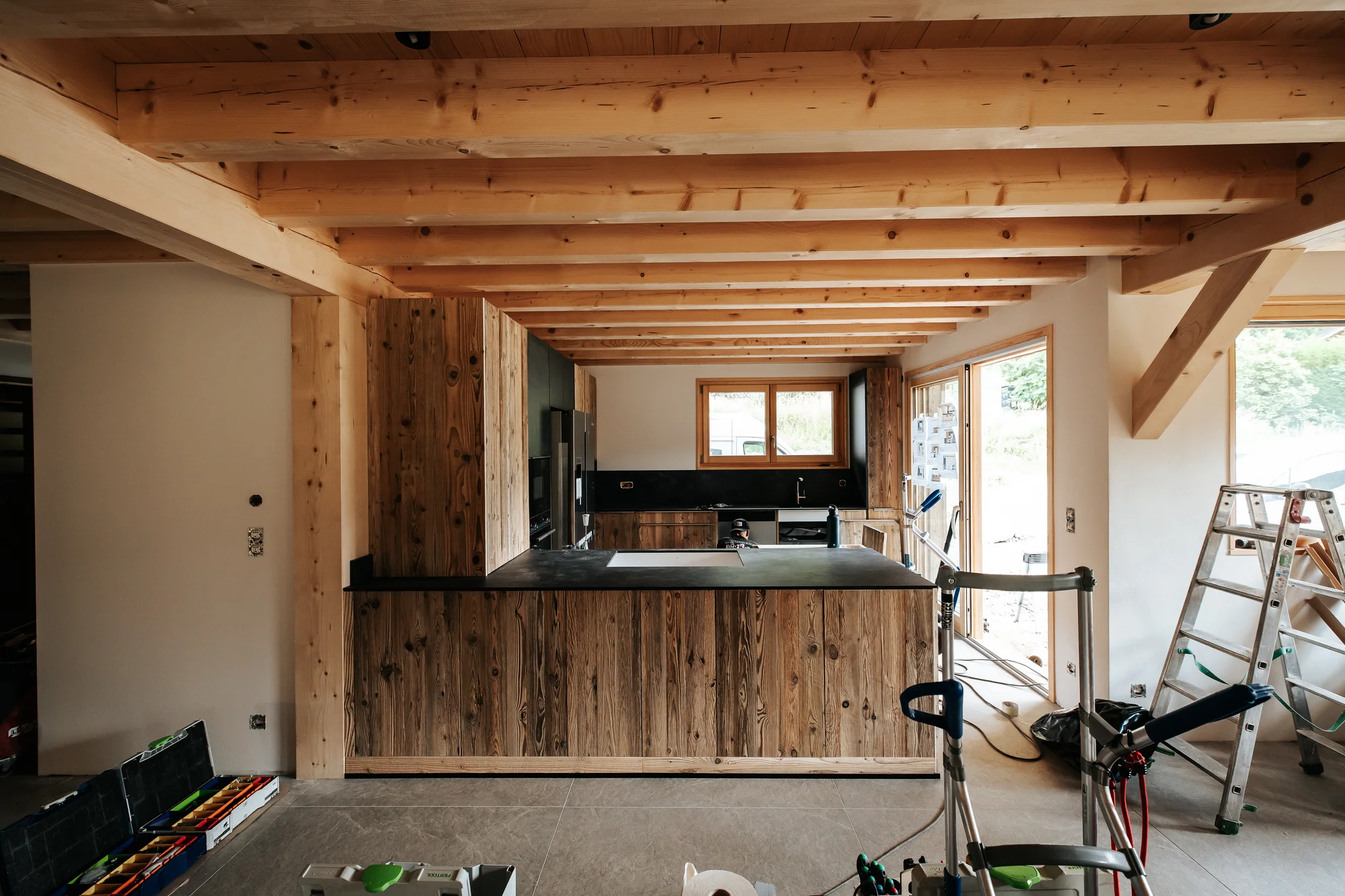 L’atelier et l’équipe — réalisation de l’Atelier des Rocailles