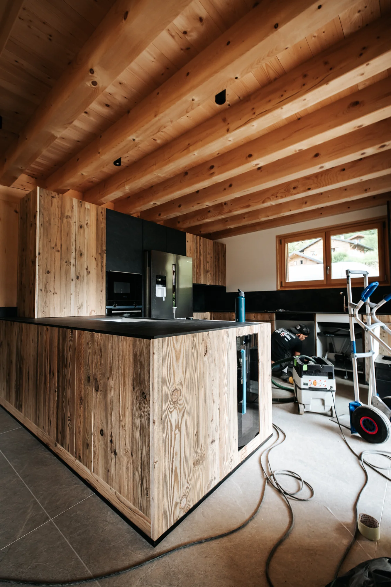 L’atelier et l’équipe — réalisation de l’Atelier des Rocailles