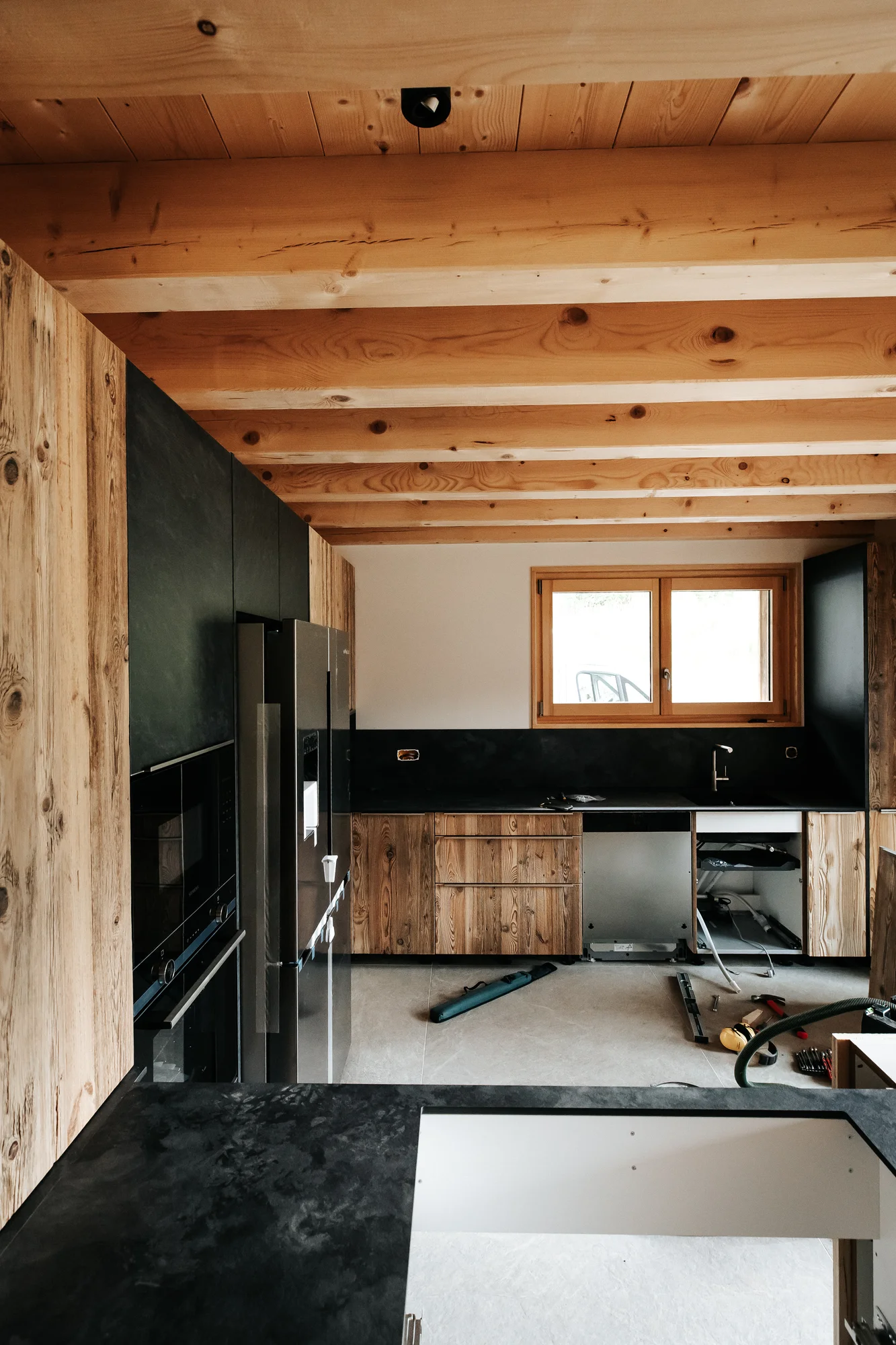 L’atelier et l’équipe — réalisation de l’Atelier des Rocailles